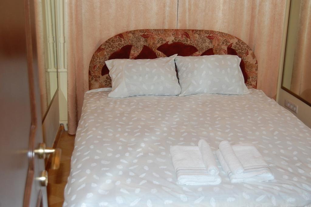 Like Hostel Kijev Kültér fotó
